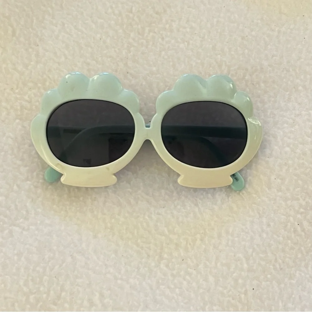 Gymboree Mermaid Cove Shell Sunglasses